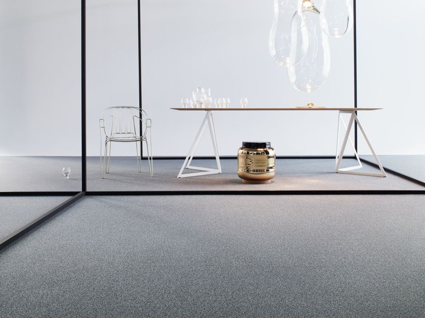 OBJECT CARPET
FISHBONE 700
ECONYL® carpeting