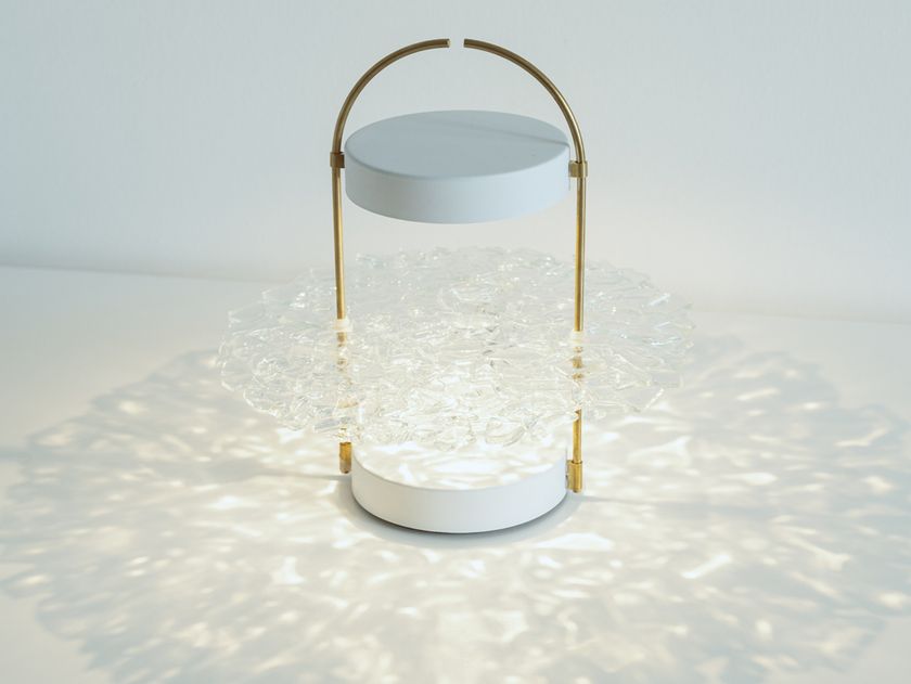OliveLab
D03
LED glass and metal table lamp with Dimmer