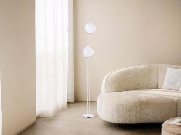 OliveLab
OPLÀ FLOOR
LED metal floor lamp