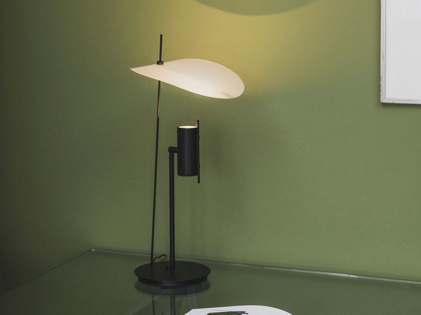 OliveLab
STILLA
LED table lamp with dimmer