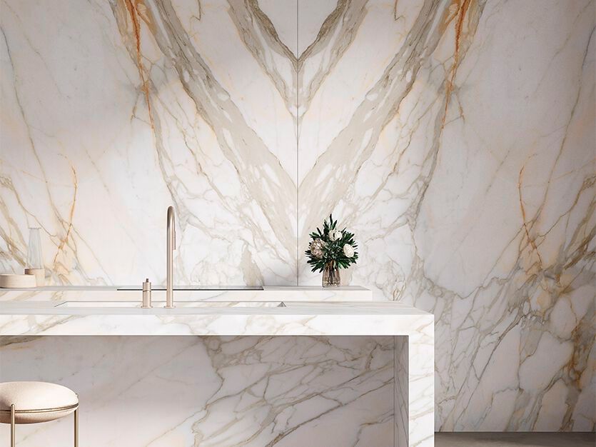 Optimum Surfaces
BORGHINI
Porcelain stoneware wall tiles with marble effect