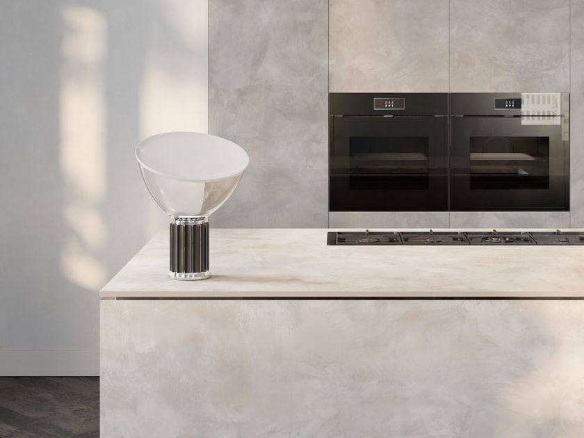Optimum Surfaces
CONCRETE WHITE
Porcelain stoneware wall tiles with concrete effect