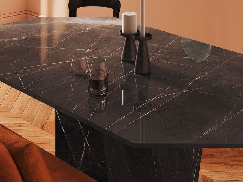 Optimum Surfaces
PIETRA GREY
Porcelain stoneware wall tiles with marble effect