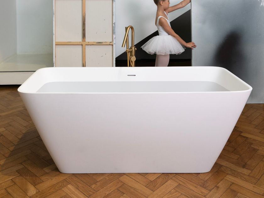PAA
QUADRO
Rectangular freestanding bathtub