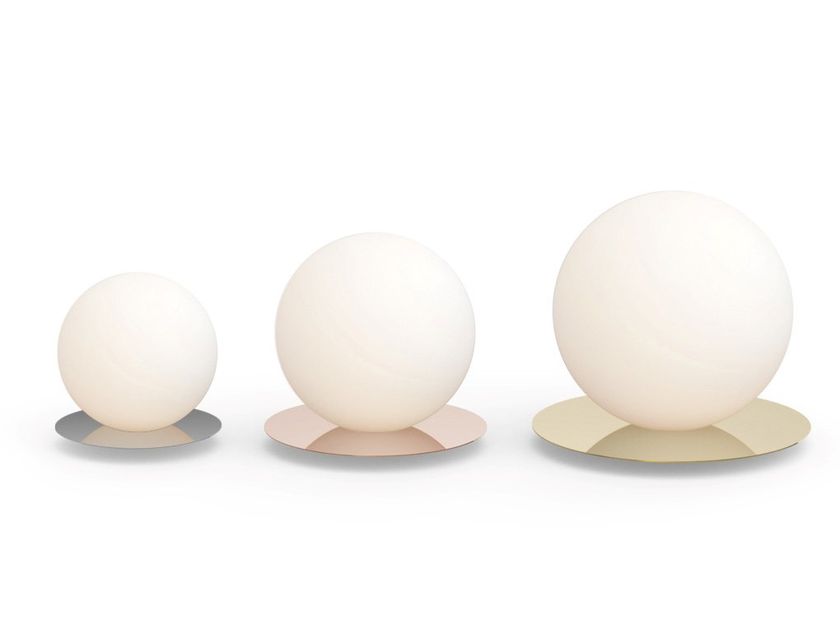 Pablo Designs
BOLA SPHERE
LED glass and steel table lamp