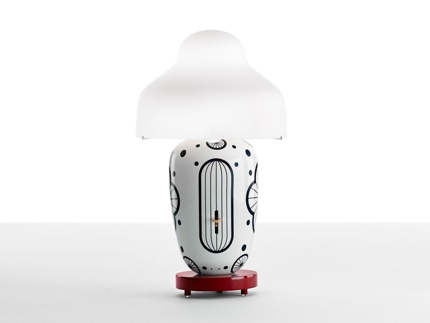 PARACHILNA
CHINOZ
Ceramic and blown glass table lamp with dimmer