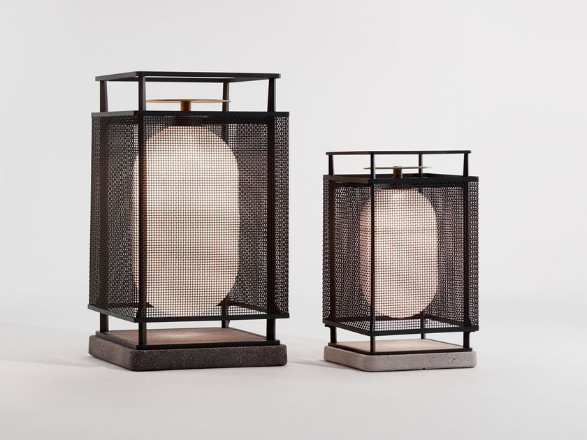 PARACHILNA
DENGLONG
Aluminium floor lamp / floor lamp