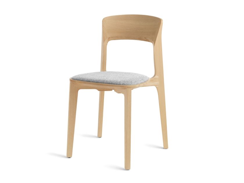 Passoni
CETONIA - TI
Solid wood chair with padded seat