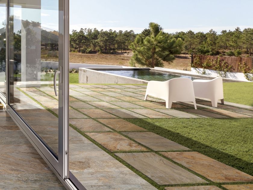 Pastorelli
STONES DU MONDE
Full-body porcelain stoneware outdoor floor tiles with stone effect