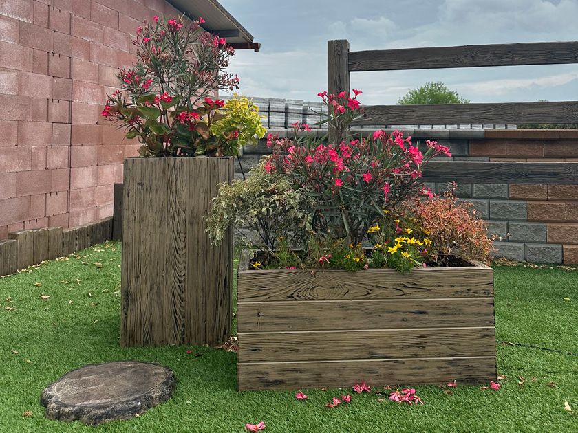 Paver - Цветочный горшок из бетона