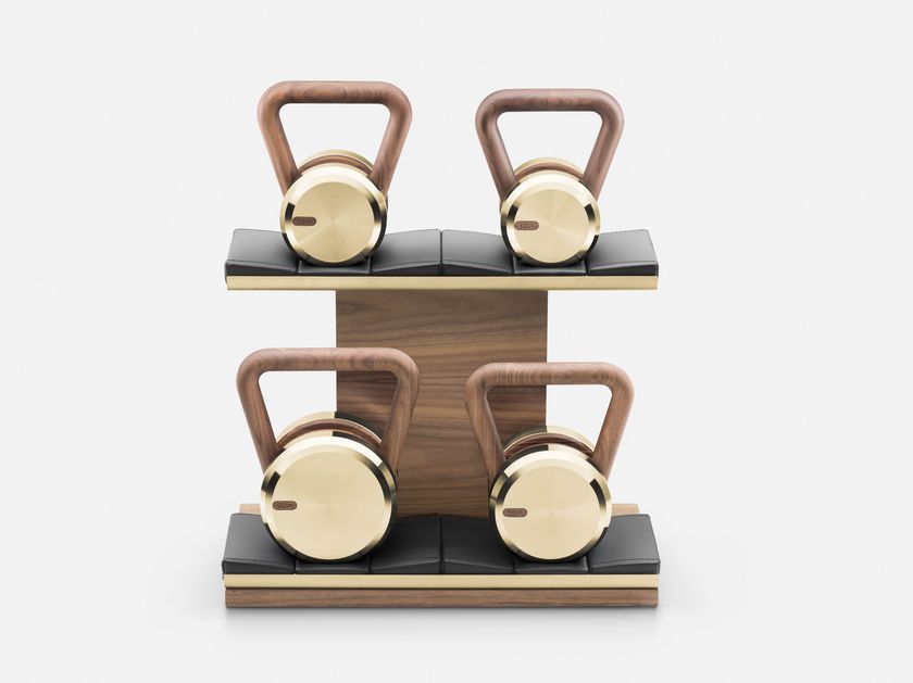 PENT.
LOVA POWER
Stainless steel and wooden kettlebells set