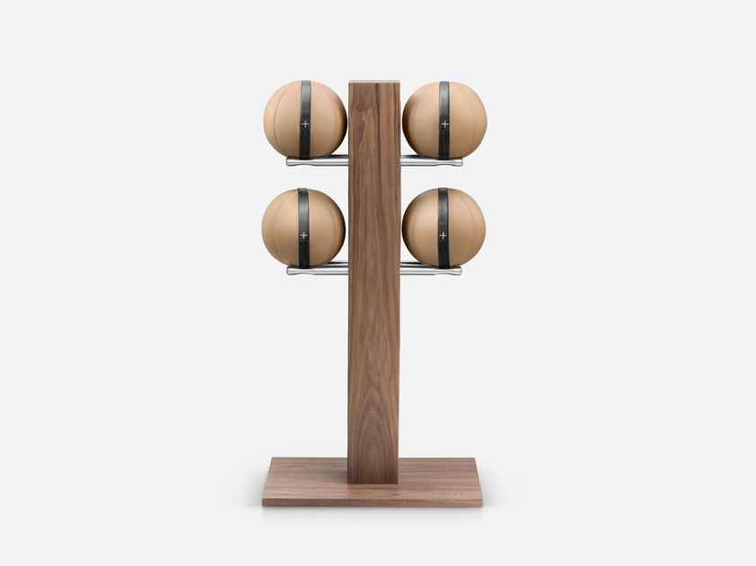 PENT.
MOXA POWER
Wooden and leather weighted balls set