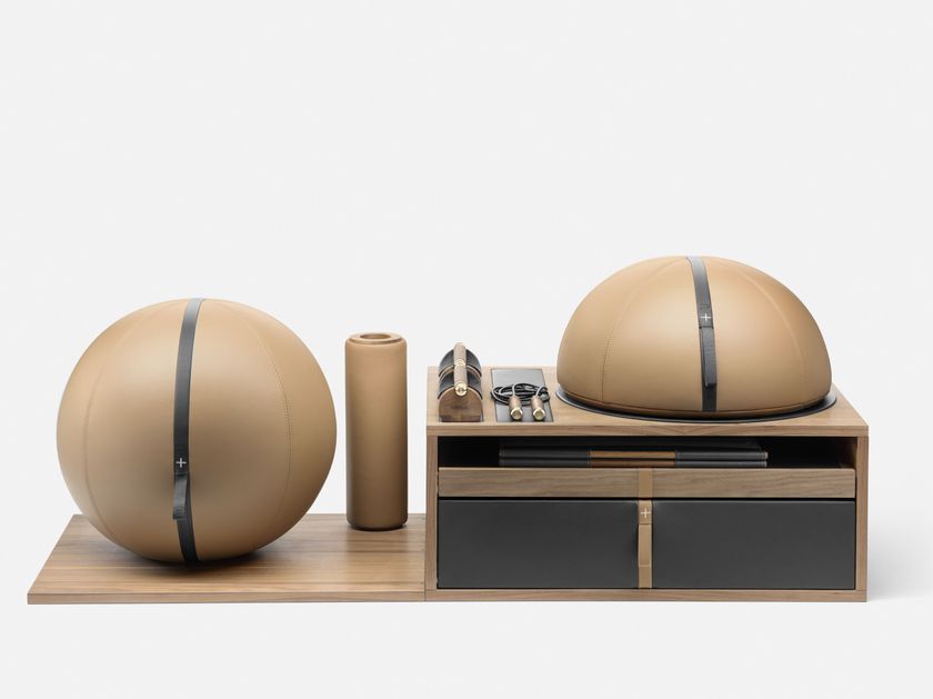 PENT.
RACKA SET
Wooden and leather fitness equipment