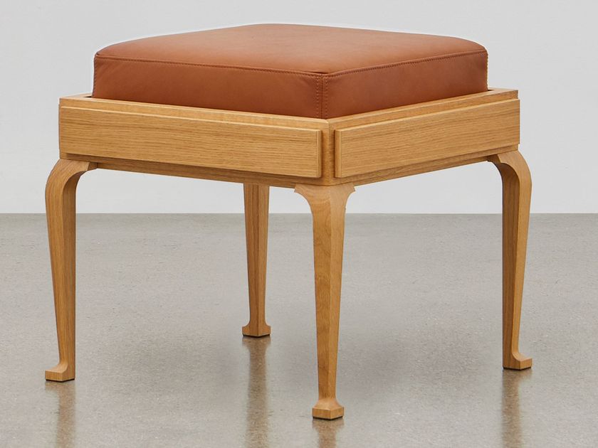 PH Pianos & PH Furniture
PH STOOL
Low wood veneer and leather stool