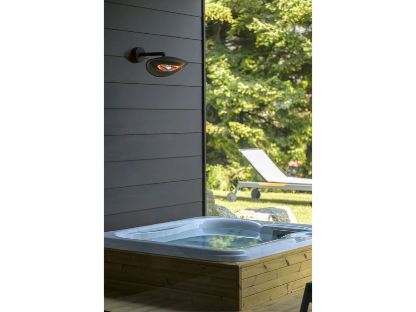 Phormalab
HOTDOOR SINGLE
Wall mounted die cast aluminium heat lamp