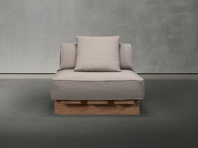 Piet Boon
RAF
Fabric garden armchair