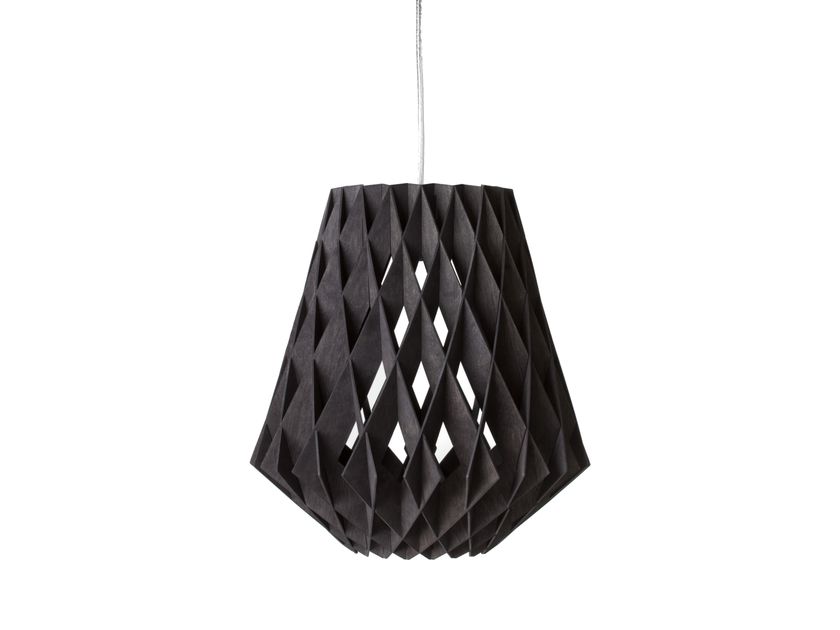 Pilke
SIGNATURE PENDANT 28
Handmade birch pendant lamp