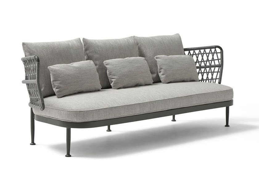 POINT
CURIO
3 seater powder coated aluminium garden sofa