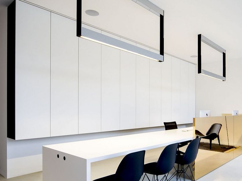Polyrey
PUR METAL
Interior fitting in HPL laminate