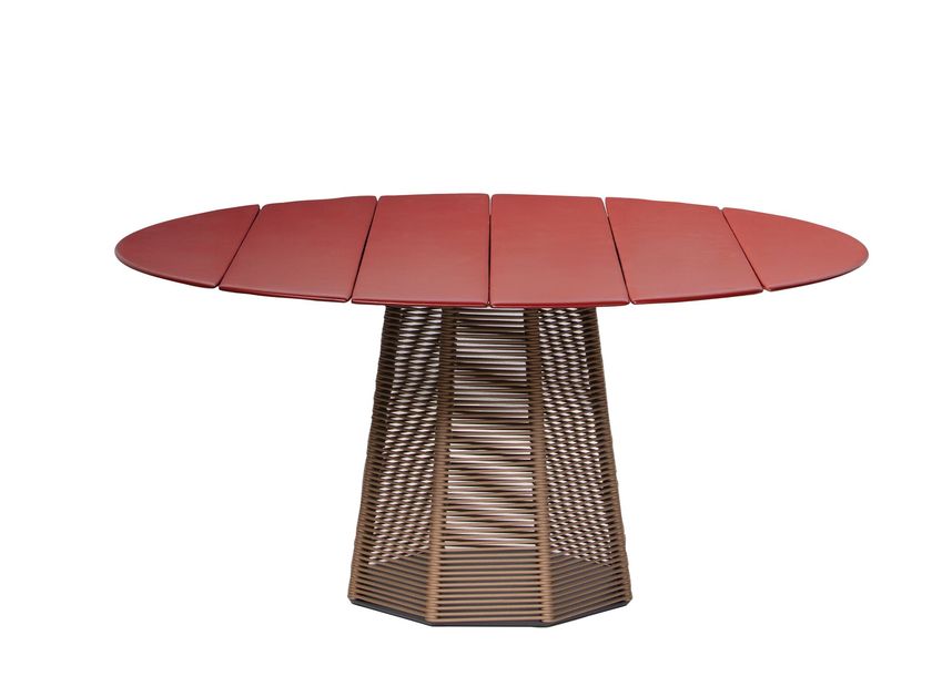 Potocco
SOPHIE 951/T
Glass garden table with base covered with nautical rope