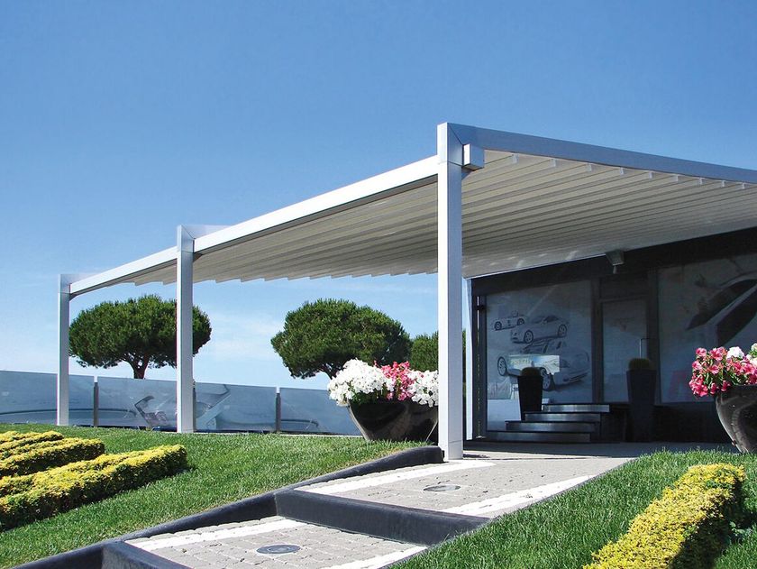Pratic
EVO
Aluminium pergola with sliding cover