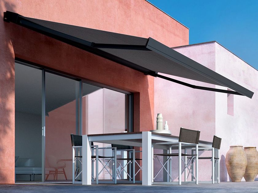 Pratic
T-CODE
Box motorized aluminium awning