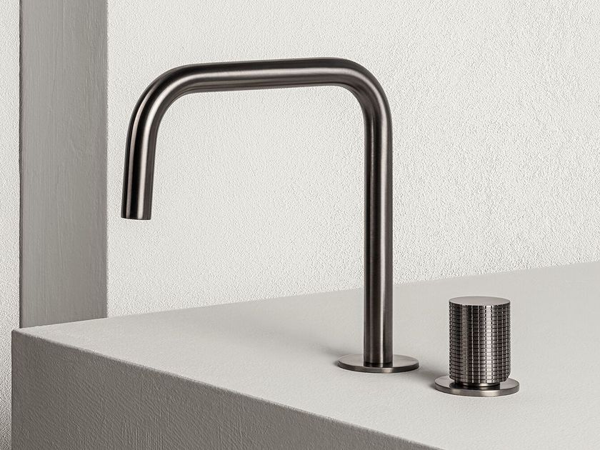 QD Magistro Lab
GRANO 6610168
Countertop washbasin mixer