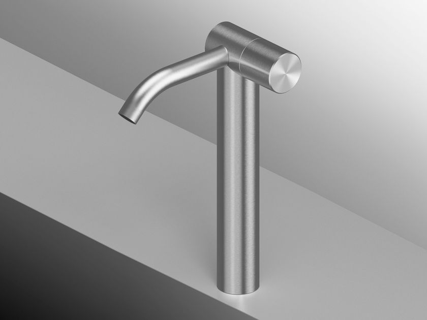 QuadroDesign
HUM 24 02
Countertop hydroprogressive steel washbasin mixer