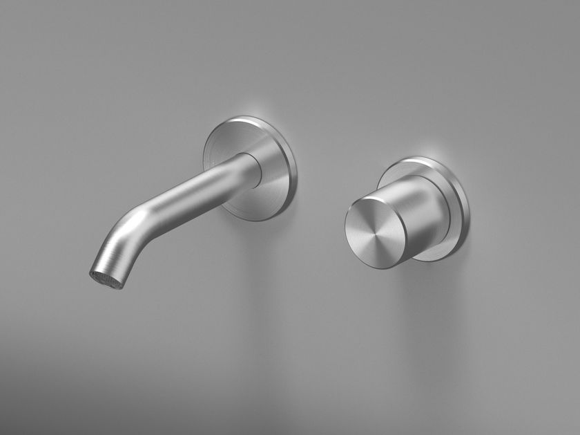 QuadroDesign
HUM 24 10
Wall-mounted hydroprogressive steel washbasin mixer