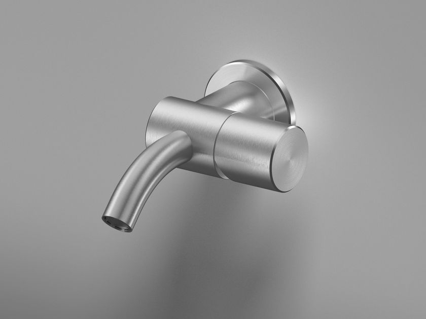 QuadroDesign
HUM 24 20T
Wall-mounted steel washbasin mixer