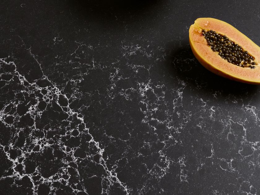 QUARTZFORMS
OCEAN - MIDNIGHT
Quartz agglomerate wall tiles