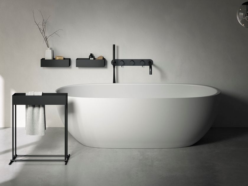Rexa
HOLE
Freestanding oval Korakril™ Ice White bathtub