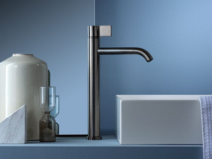 RITMONIO
DOT316 ROUND
High single handle stainless steel washbasin mixer