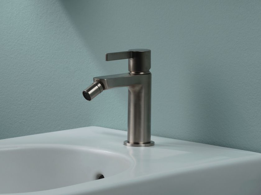 RITMONIO
TIE
Bidet mixer with swivel spout