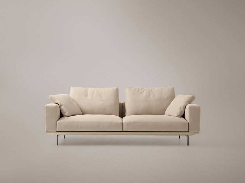 Rivolta
PLATFORM
Fabric sofa