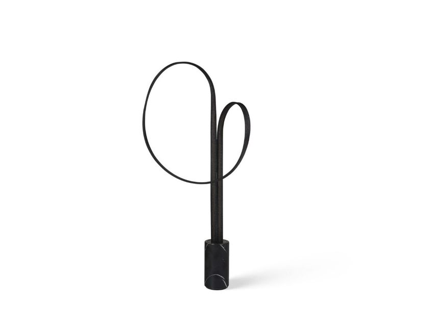 Roche Bobois
AUTOGRAPHE
LED table lamp