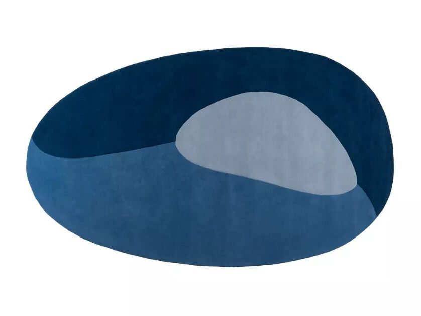 Roche Bobois
DREAM
Oval handmade wool rug