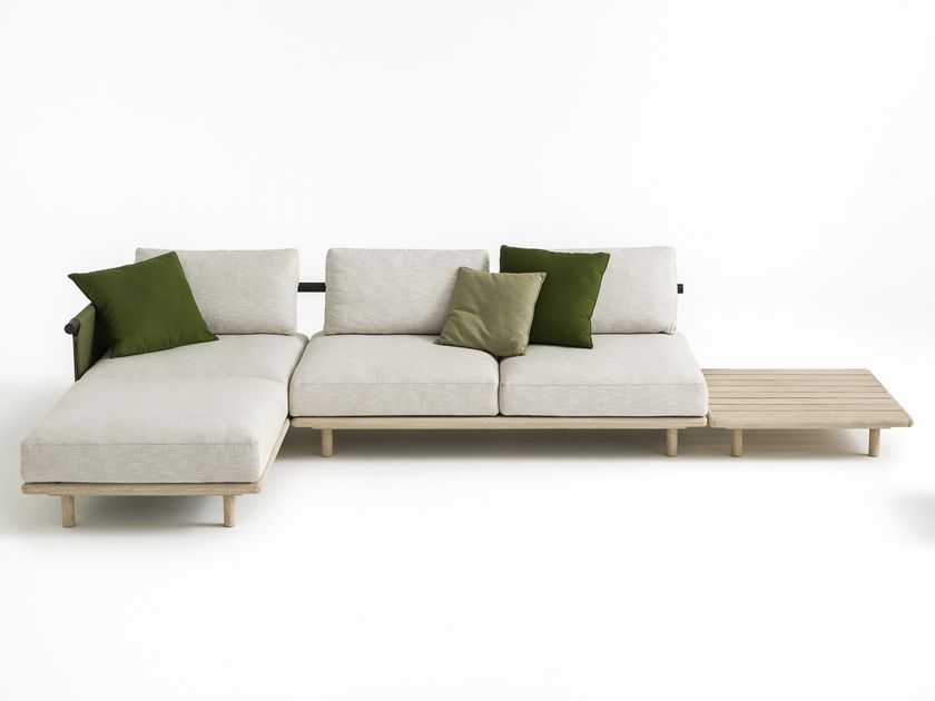 RODA
EDEN
Batyline® garden sofa with chaise longue