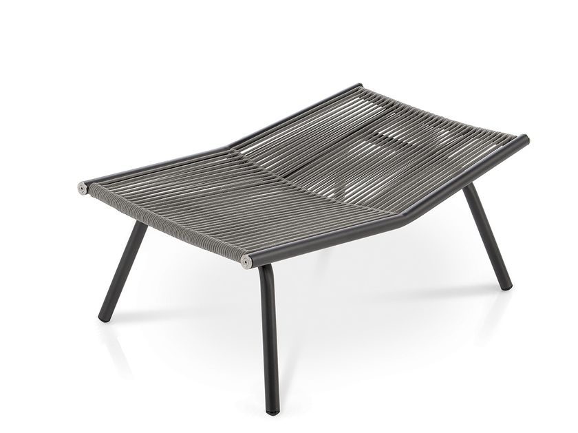 RODA
LAZE 004
Garden Stool / Footrest in cord