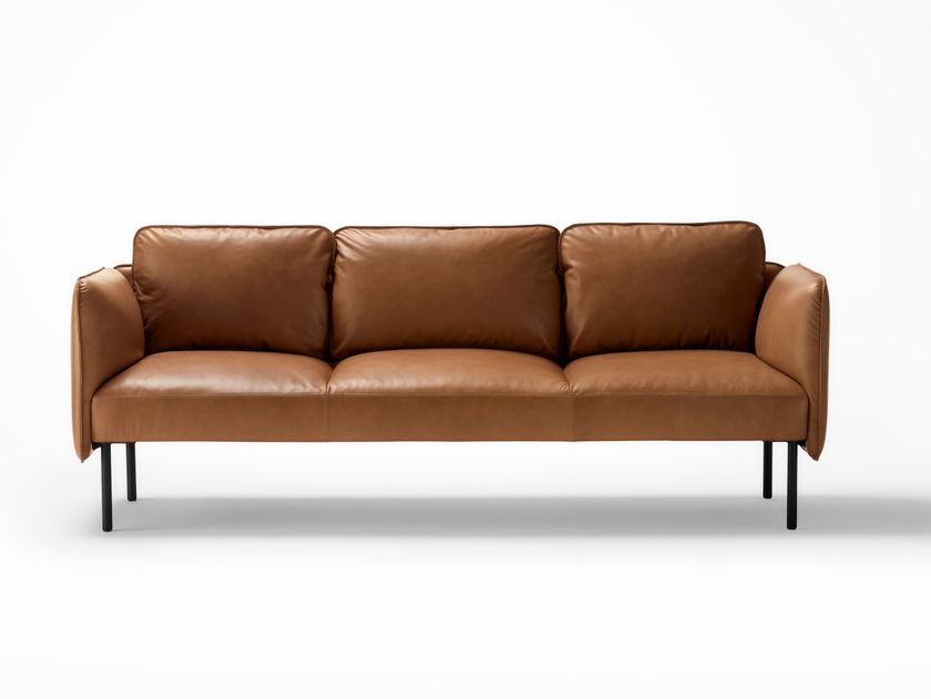 Ross Gardam
ADAPT SOFT
3 seater leather sofa