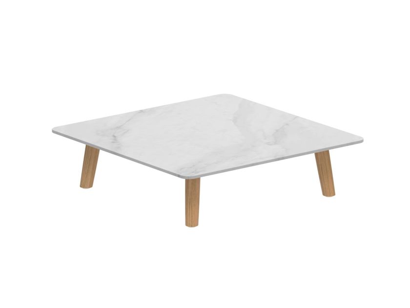 Royal Botania
MAMBO LOUNGE
Square ceramic garden side table