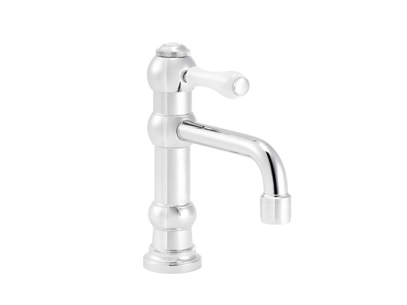 RVB
1935 LIMOGES
Single handle washbasin mixer with pop up waste