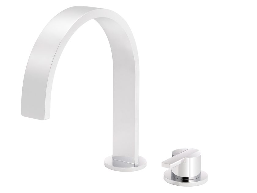 RVB
LINE
2 hole washbasin tap