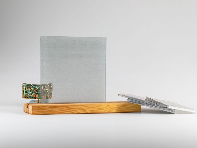 SAATI
SAATIstyle® 002AL
Wide metalized mesh for interior and exterior applications with laminated glass