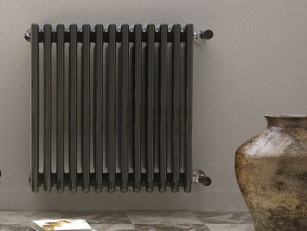 SCIROCCO H
MISTRAL
Hot-water steel decorative radiator