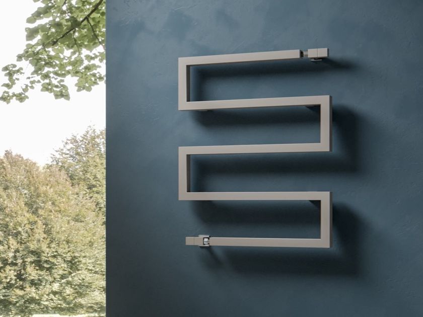 SCIROCCO H
SNAKE 50
Vertical wall-mounted towel warmer