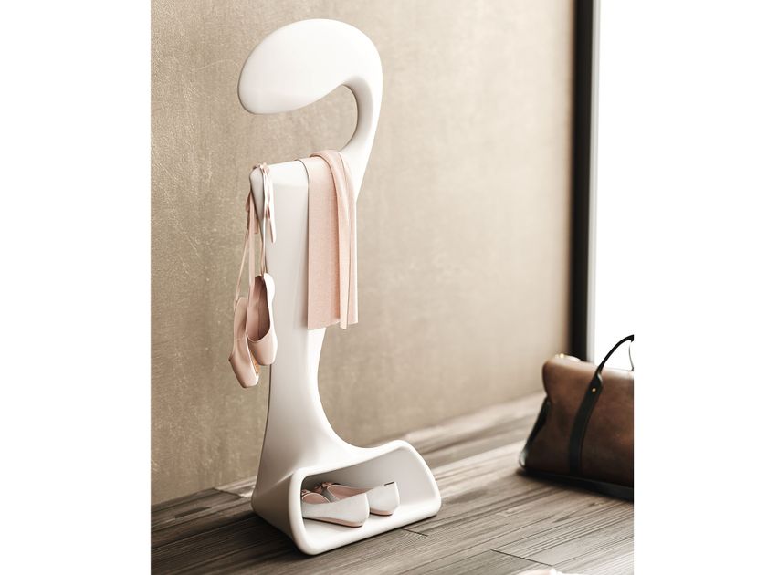 Servetto
PISOLO
Plastic valet stand
