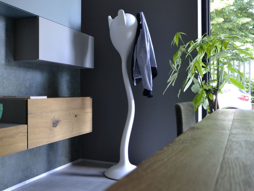 Servetto
TULIPAN
Plastic coat stand