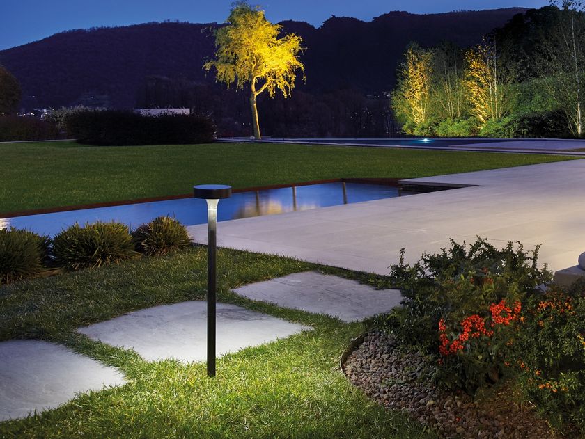SIMES
TRES JOLIE
LED aluminium bollard light
