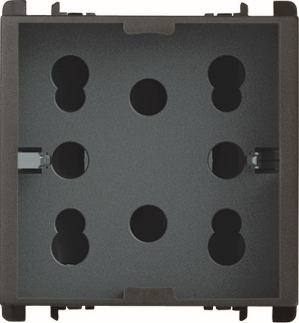 Simon Urmet
MULTY
Multiple electrical socket